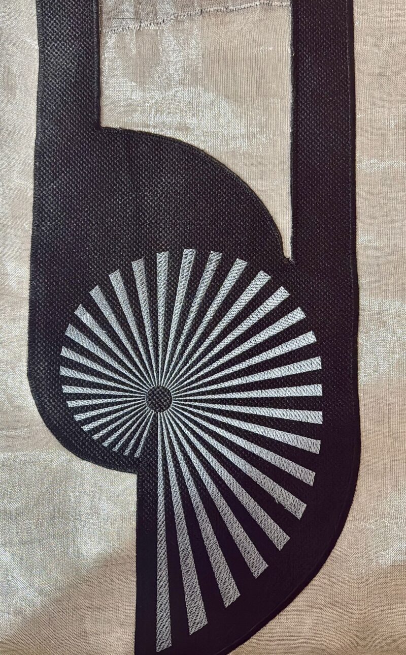 Amoke Boubou With Embroidered Neck - Image 11