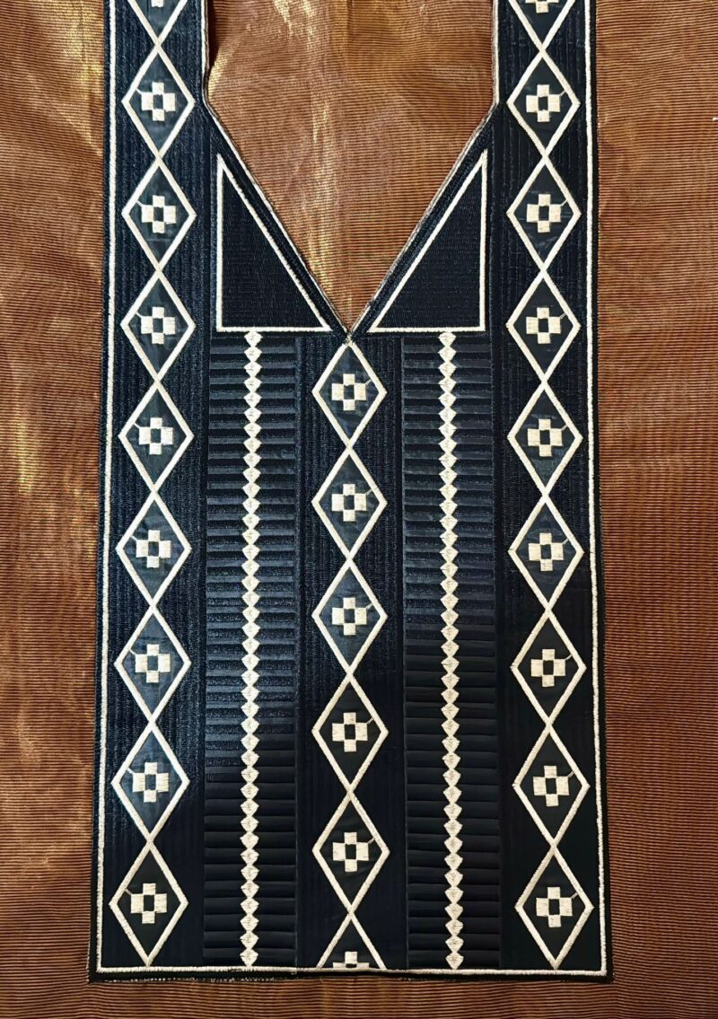 Amoke Boubou With Embroidered Neck - Image 31